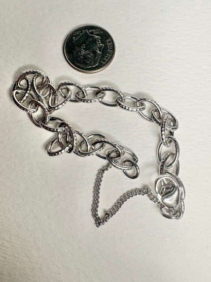 Textured Oval Charm Bracelet by James Avery size M 7.5"