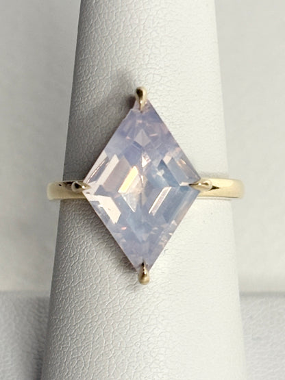 Lavender Quartz Fancy Cut Kite Shaped Solitaire Ring in 9k Gold size 7
