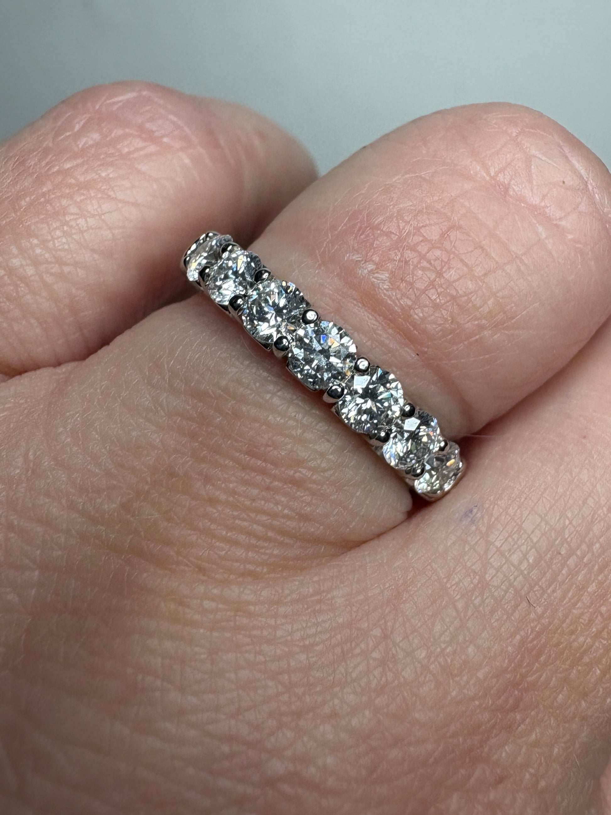 Natural Diamond Anniversary Band Ring by Benchmark Solid 14k gold size 7 - New Life Jewelry