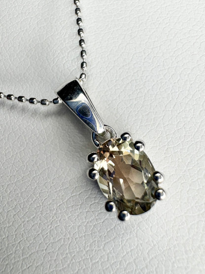 Bi Color Oregon Sunstone Solitaire Pendant Necklace Sterling Silver 18" (Copy)