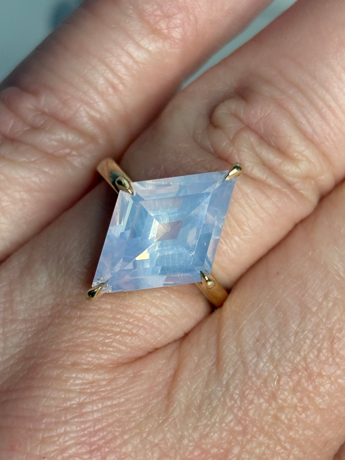 Lavender Quartz Fancy Cut Kite Shaped Solitaire Ring in 9k Gold size 7