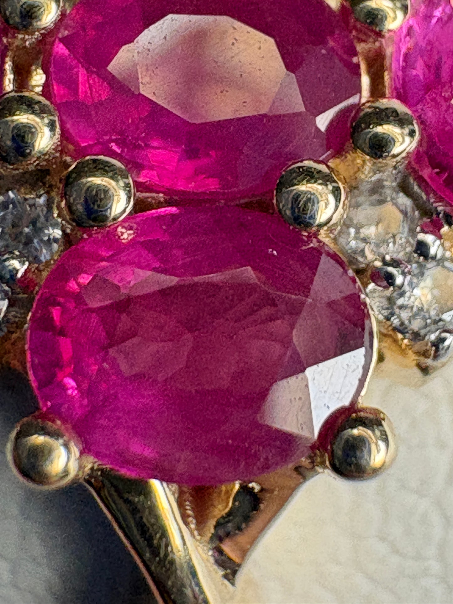 Burmese Ruby Cluster Ring 9k Gold size 8