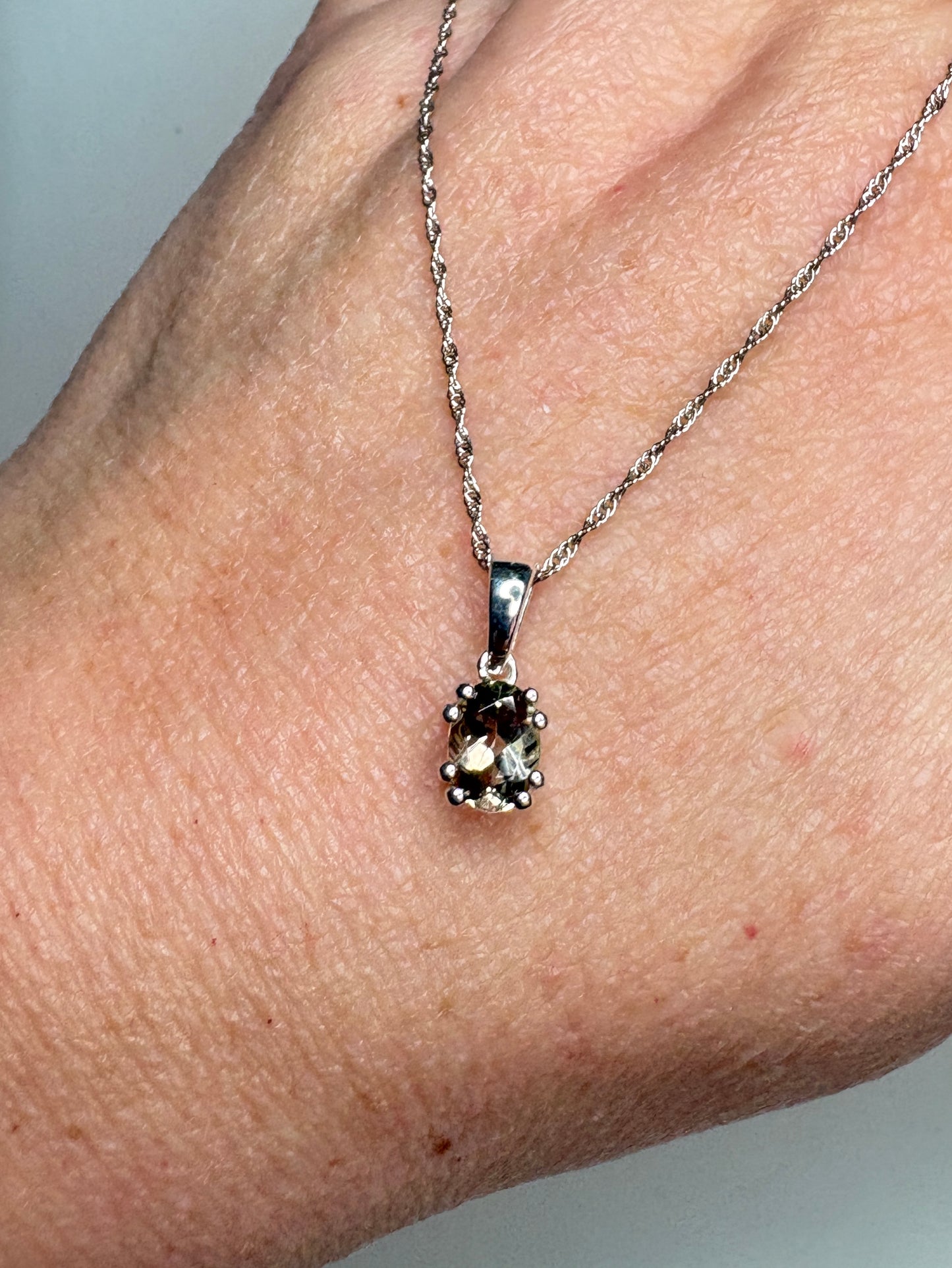Bi Color Oregon Sunstone Solitaire Pendant Necklace Sterling Silver 18"