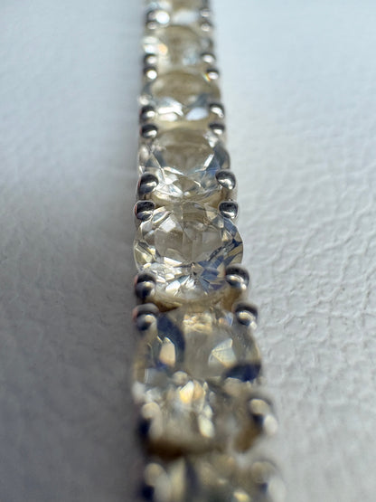 Yellow Oregon Sunstone Tennis Bracelet in Sterling Silver 7.5"