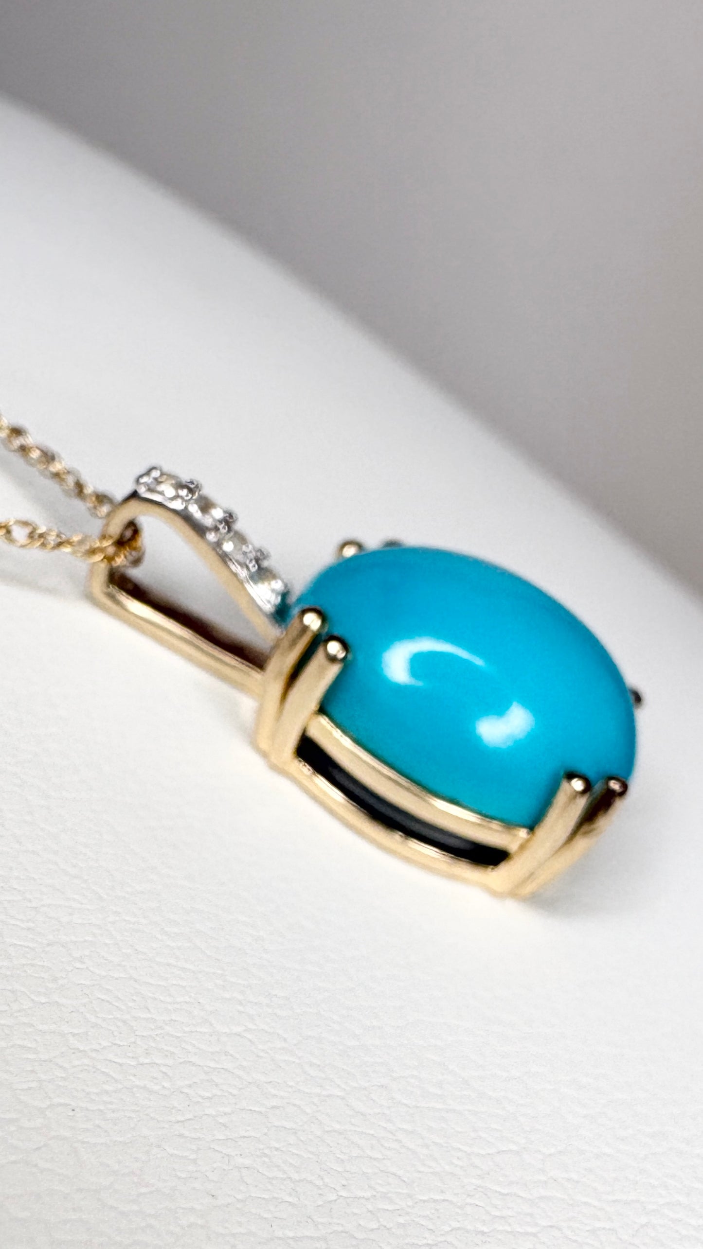 Sleeping Beauty Turquoise Pendant Necklace in 9k Gold with 10k Chain 18"