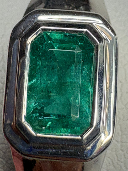 Zambian Emerald East West Bezel Set Ring Sterling Silver size 7
