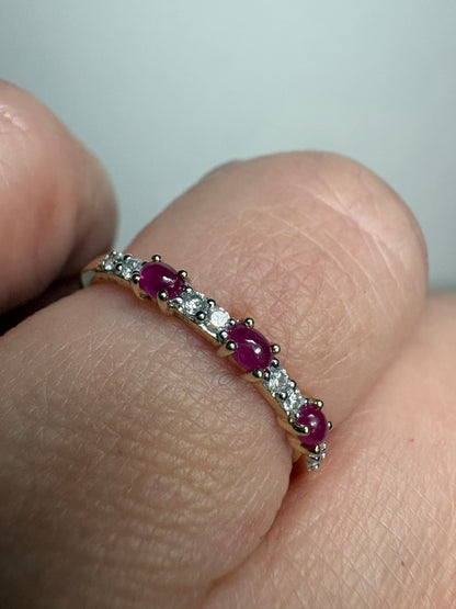 Natural Greenland Ruby and Diavik Canadian Diamond Band Ring in 9k Gold size 8