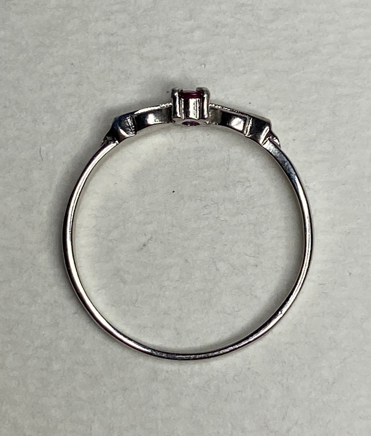 Petite Burmese Ruby Spade Arrowhead Design Ring in Sterling Silver size 8.5 - NewLifeJewelryVault