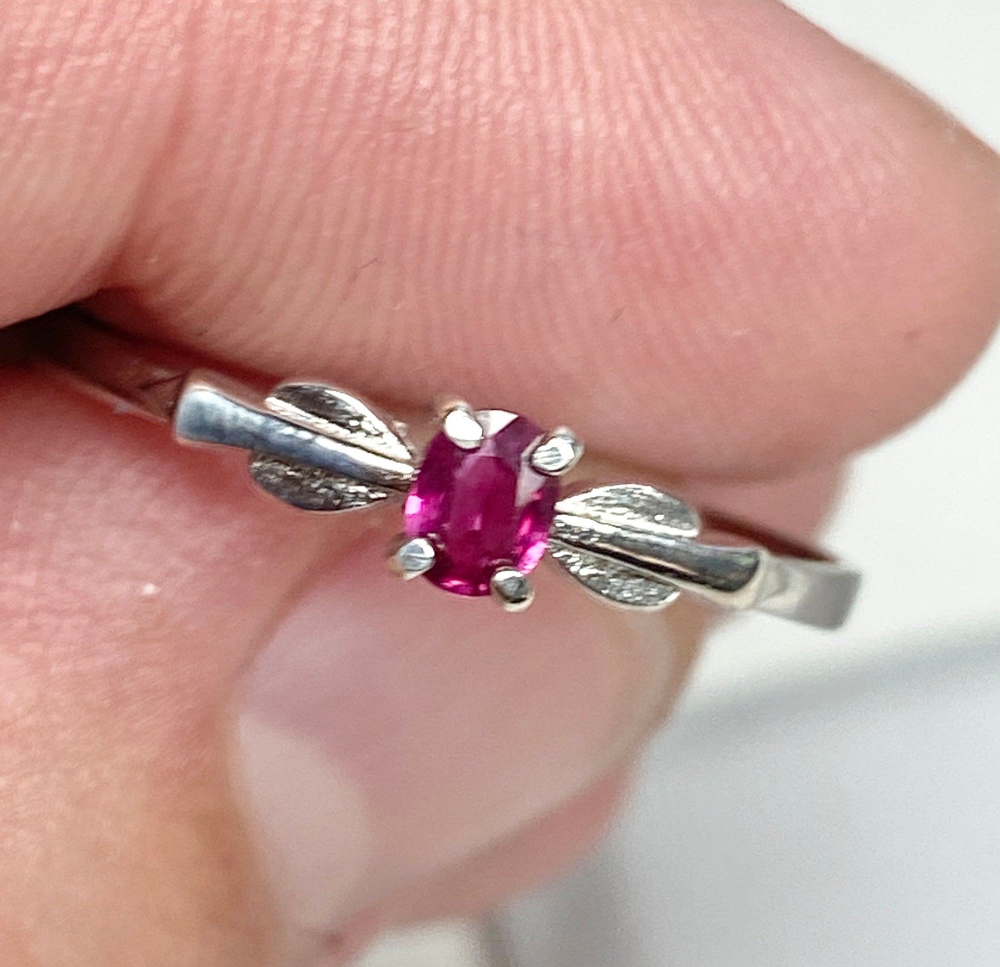 Petite Burmese Ruby Spade Arrowhead Design Ring in Sterling Silver size 8.5 - NewLifeJewelryVault