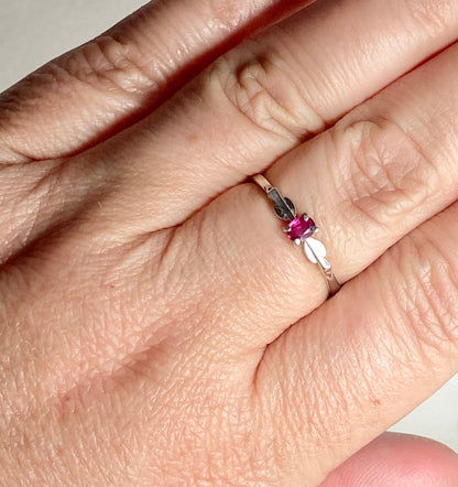 Petite Burmese Ruby Spade Arrowhead Design Ring in Sterling Silver size 8.5 - NewLifeJewelryVault