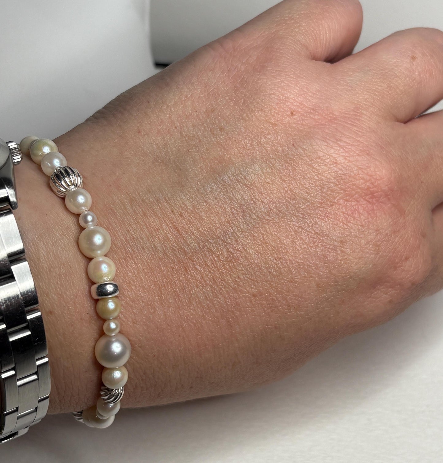Vintage Akoya pearl stretch bracelet with sterling silver accents.