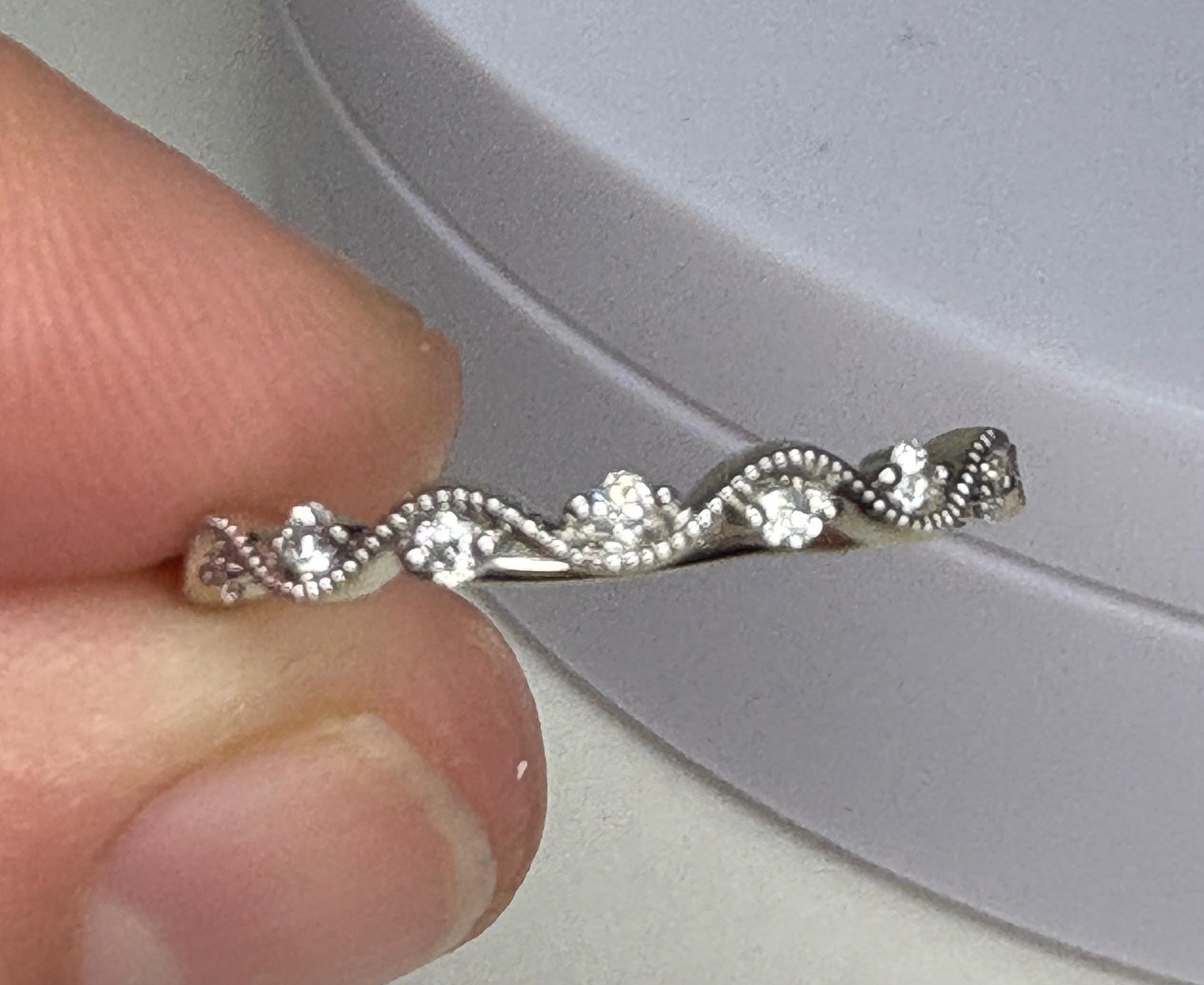 Diamond Milgrain Wave Band Ring in Solid 14k White Gold by Noam Carver size 6.75 - NewLifeJewelryVault