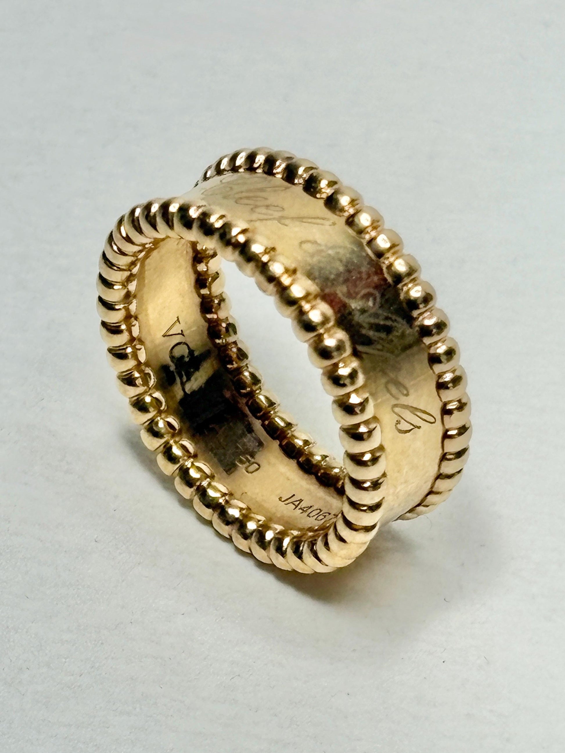 Van Cleef & Arpels Perlee Band Ring Solid 18k Gold size 53/6.5 - NewLifeJewelryVault