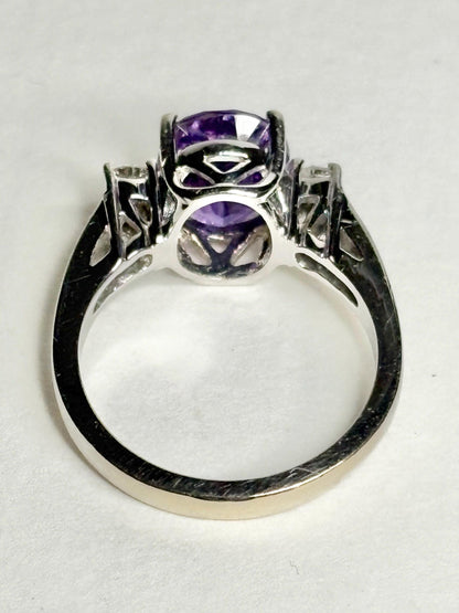Amethyst and Diamond Ring Solid 18k White Gold Ring size 6.75 - New Life Jewelry