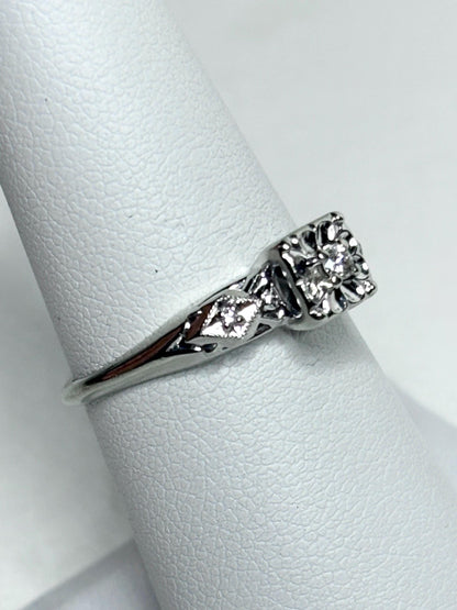 Retro Diamond Solitaire Ring Solid 14k White Gold size 6.75 - NewLifeJewelryVault