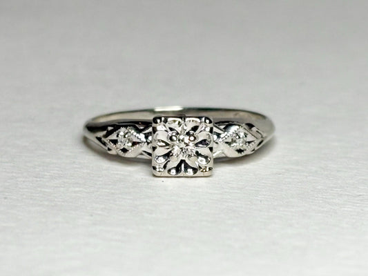 Retro Diamond Solitaire Ring Solid 14k White Gold size 6.75 - NewLifeJewelryVault