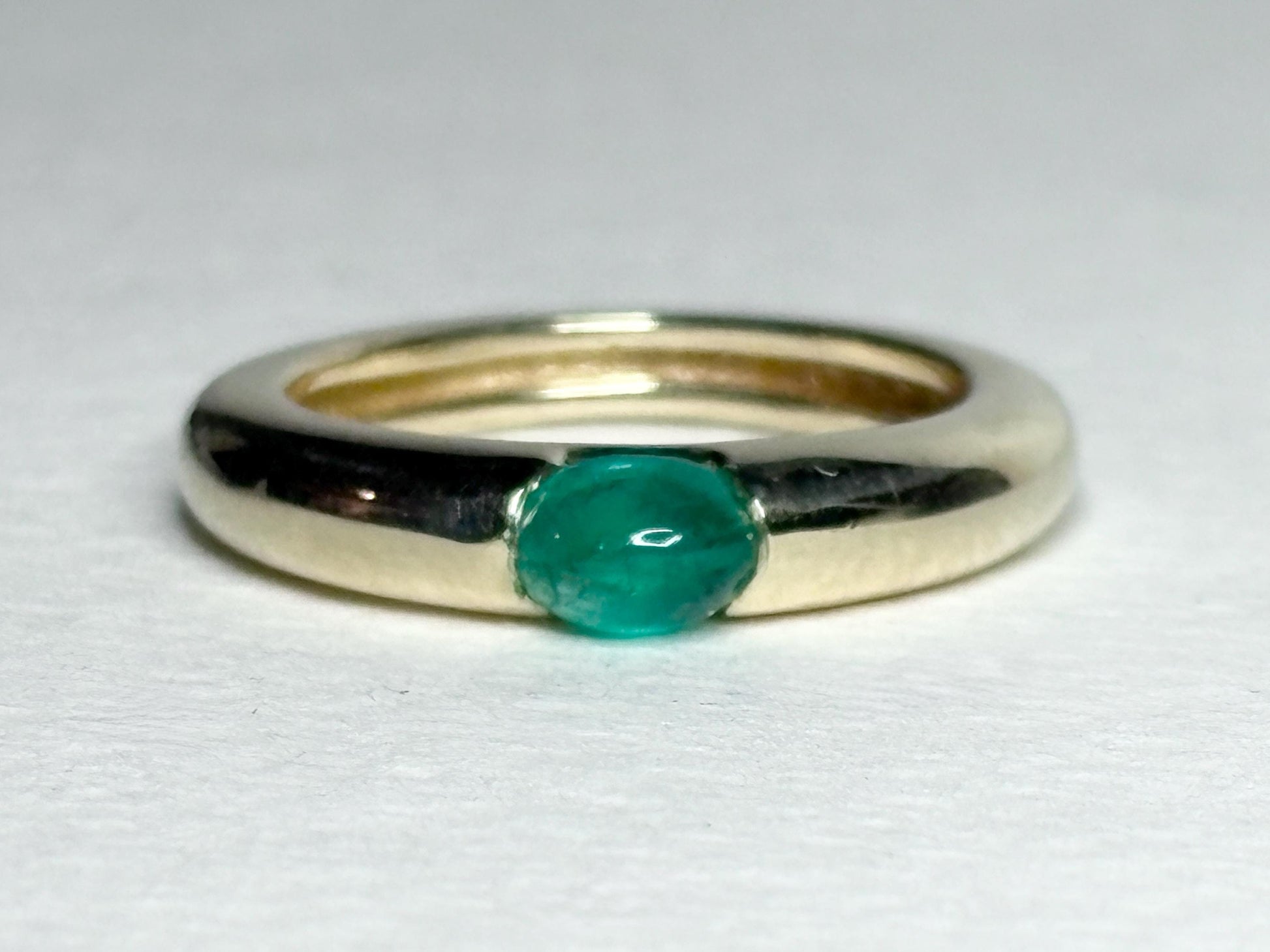 Natural Emerald Cabochon Domed Band Ring Solid 14k Gold size 6.25 - NewLifeJewelryVault