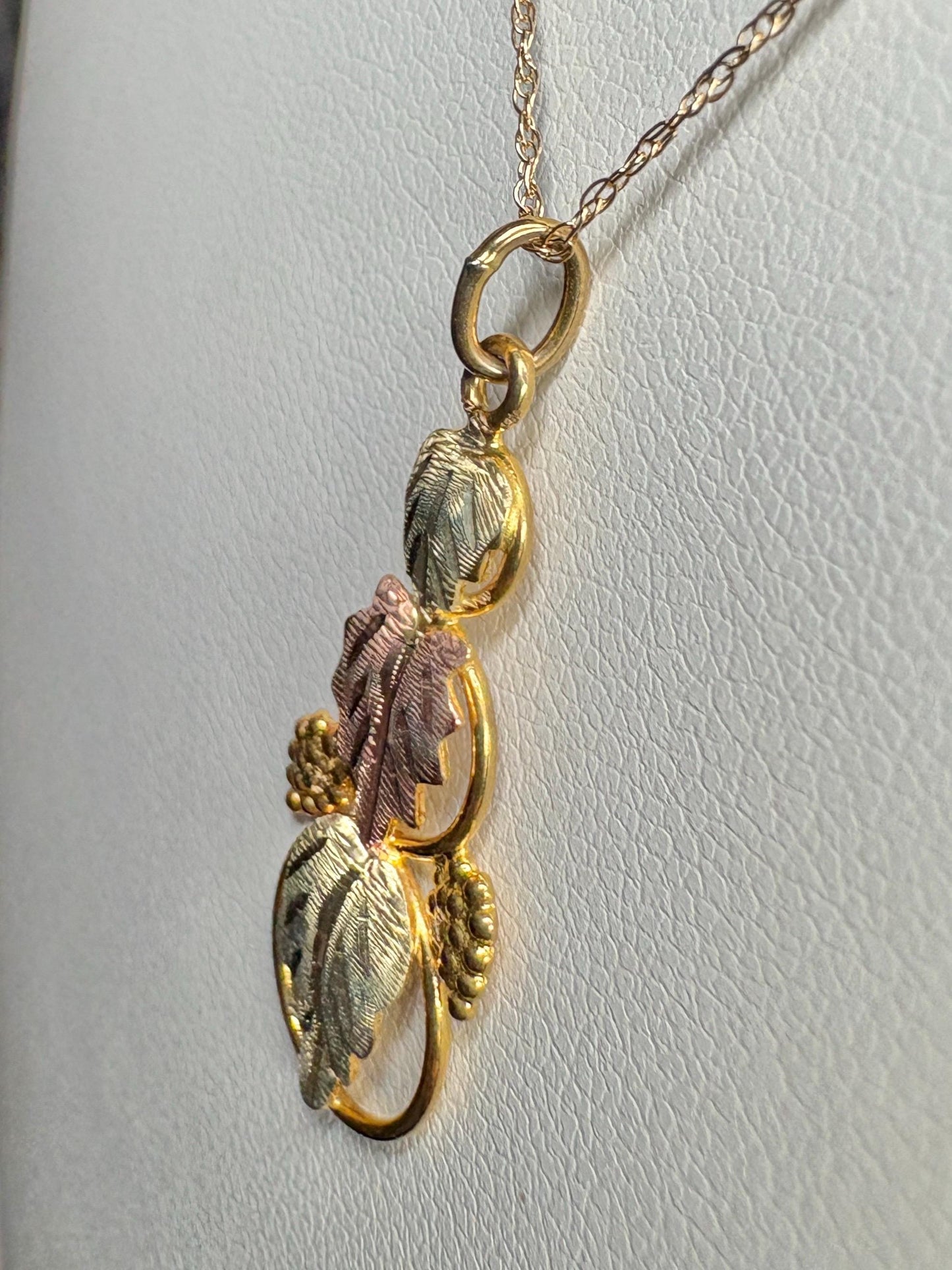 Black Hills Gold 3 Leaf Pendant Necklace Solid 10k Gold 19" - NewLifeJewelryVault