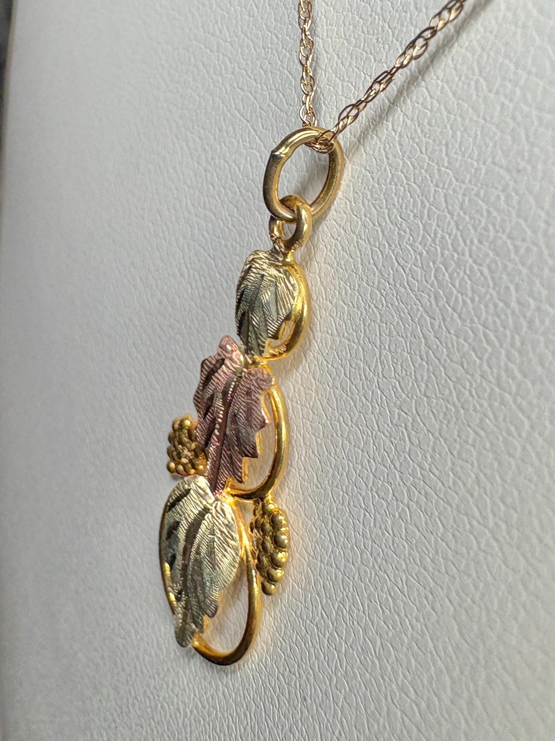 Black Hills Gold 3 Leaf Pendant Necklace Solid 10k Gold 19" - NewLifeJewelryVault
