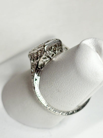 Art Deco Diamond Ring in Platinum .70ctw 4g size 6 - NewLifeJewelryVault