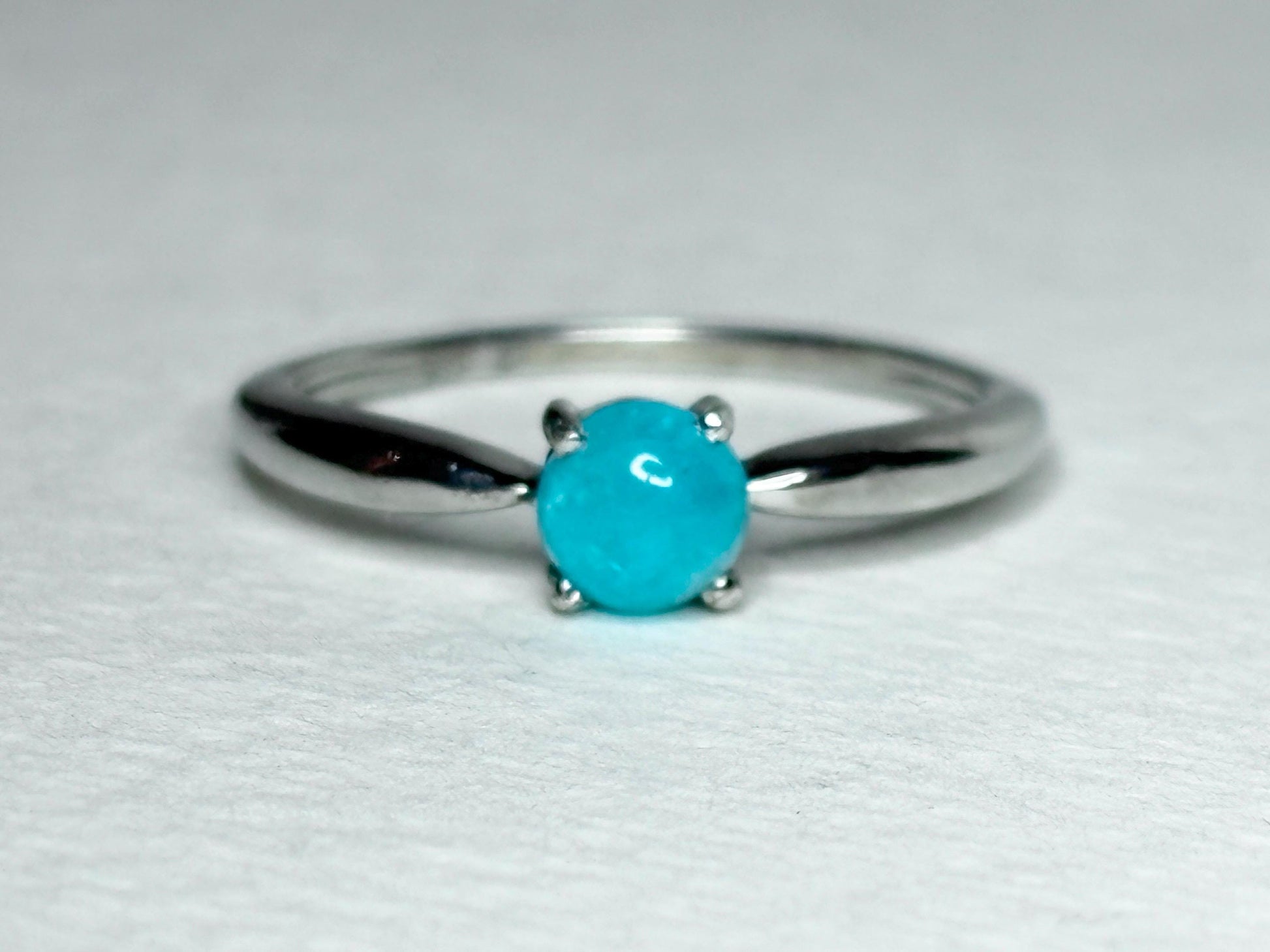 Brazilian Paraiba Tourmaline Solitaire Cabochon Ring in Sterling Silver size 7 - NewLifeJewelryVault