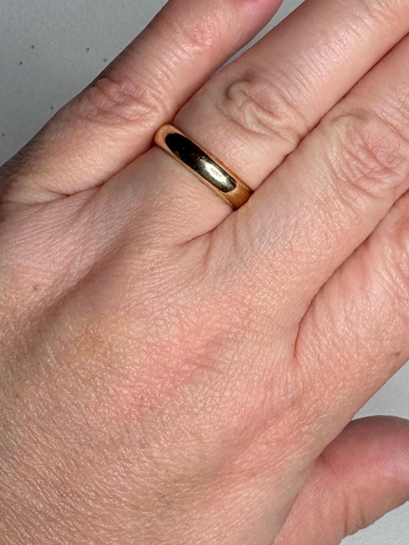 Solid 14k Gold 4.25mm Band Ring 4.5g Size 7.25 - NewLifeJewelryVault