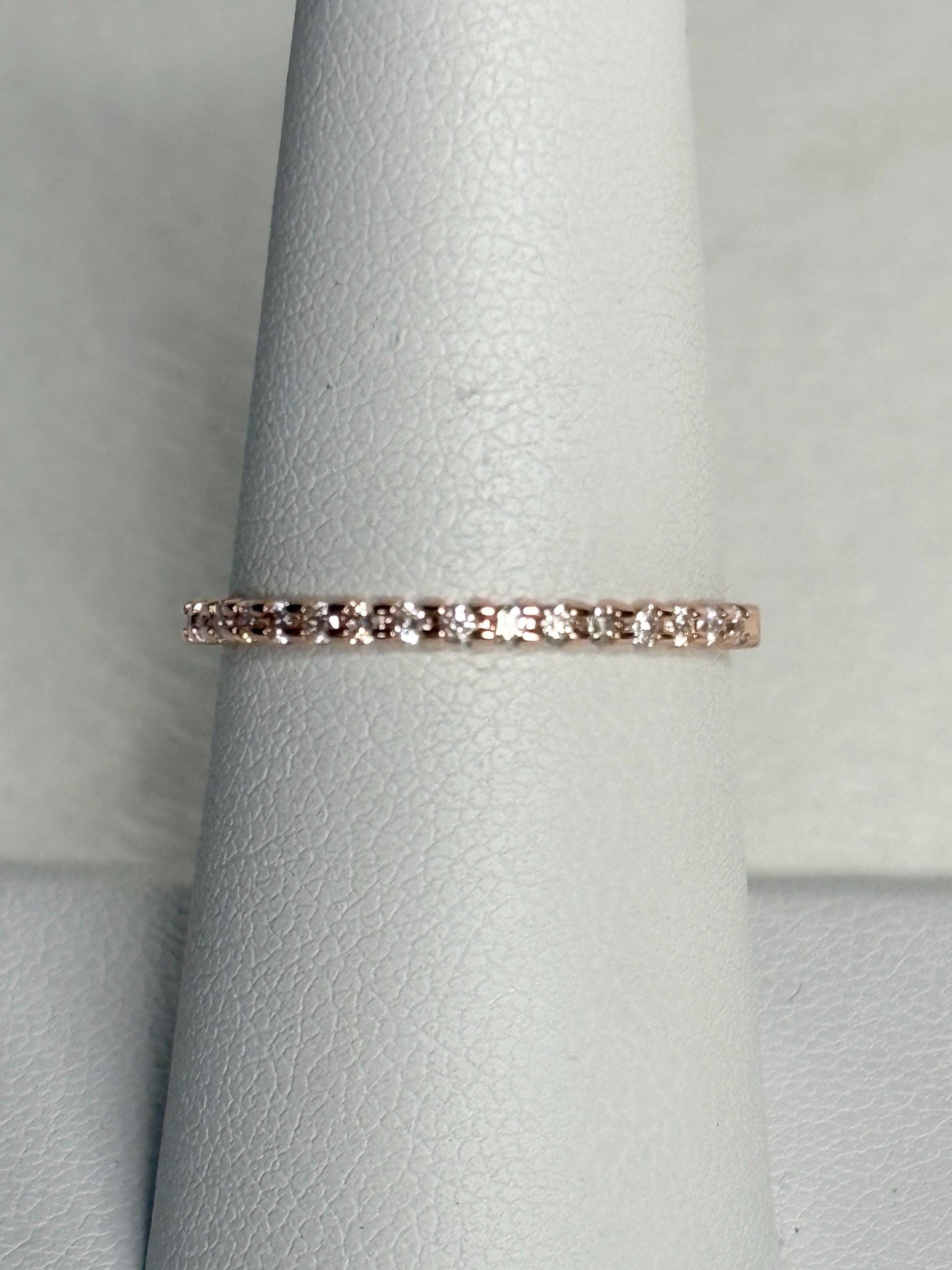 Diamond Band Ring Solid 14k Rose Gold .20ctw size 7.5 - NewLifeJewelryVault
