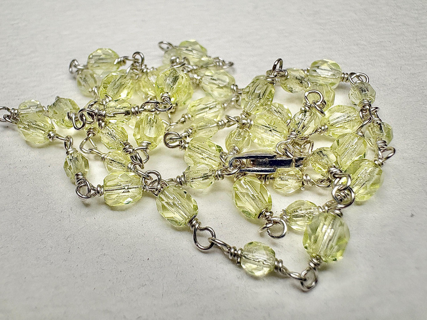 New Old Stock Uranium UV Reactive Glass Beaded Necklace Sterling Silver 18" - NewLifeJewelryVault