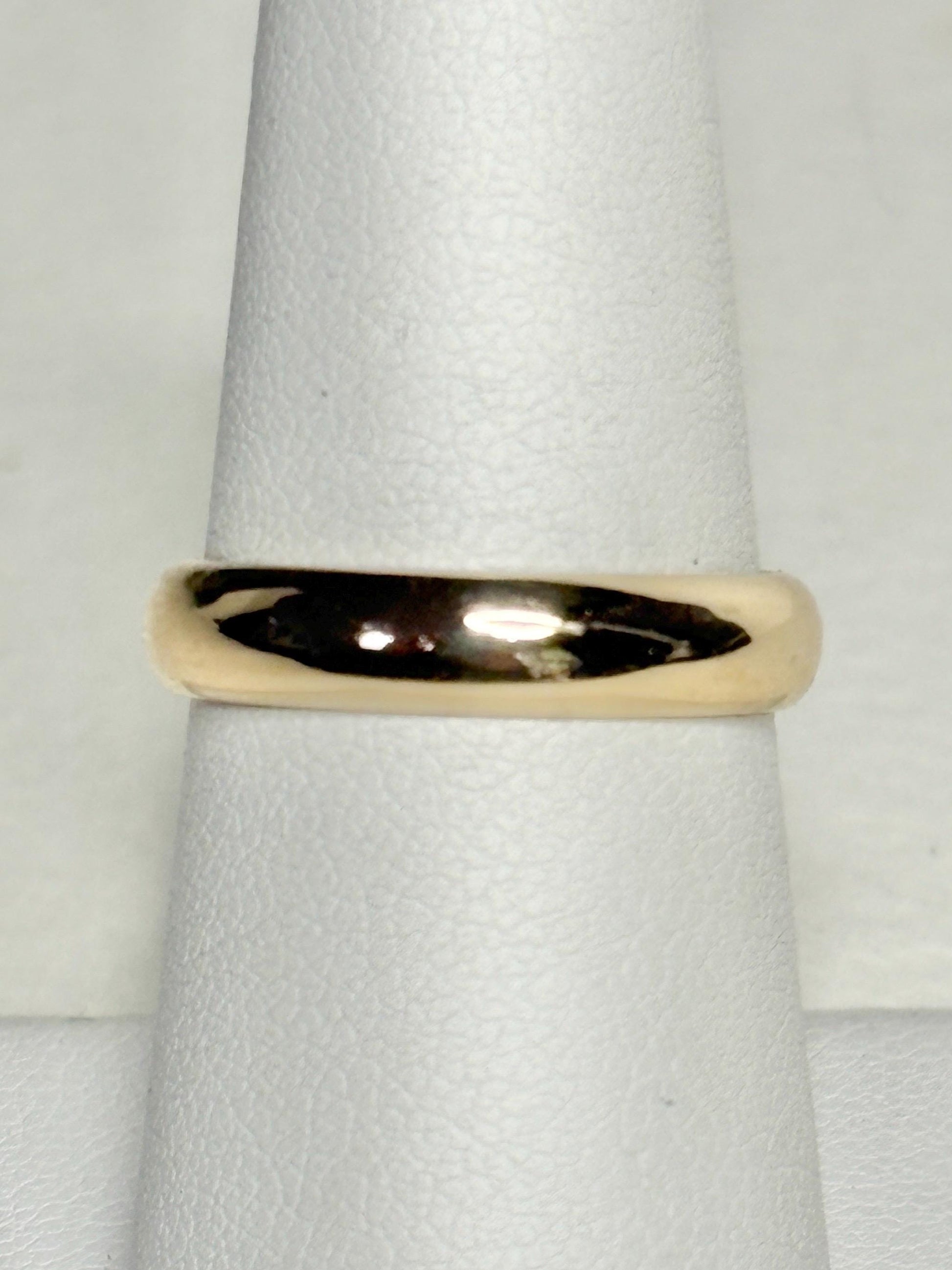 Solid 14k Gold 4.25mm Band Ring 4.5g Size 7.25 - NewLifeJewelryVault