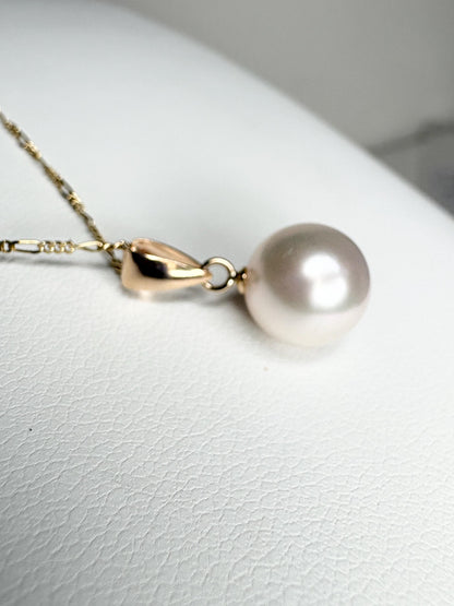 Hanadama Japanese Cultured Akoya Pearl 8.6mm Pendant Necklace Solid 14k Gold Figero 18" - NewLifeJewelryVault