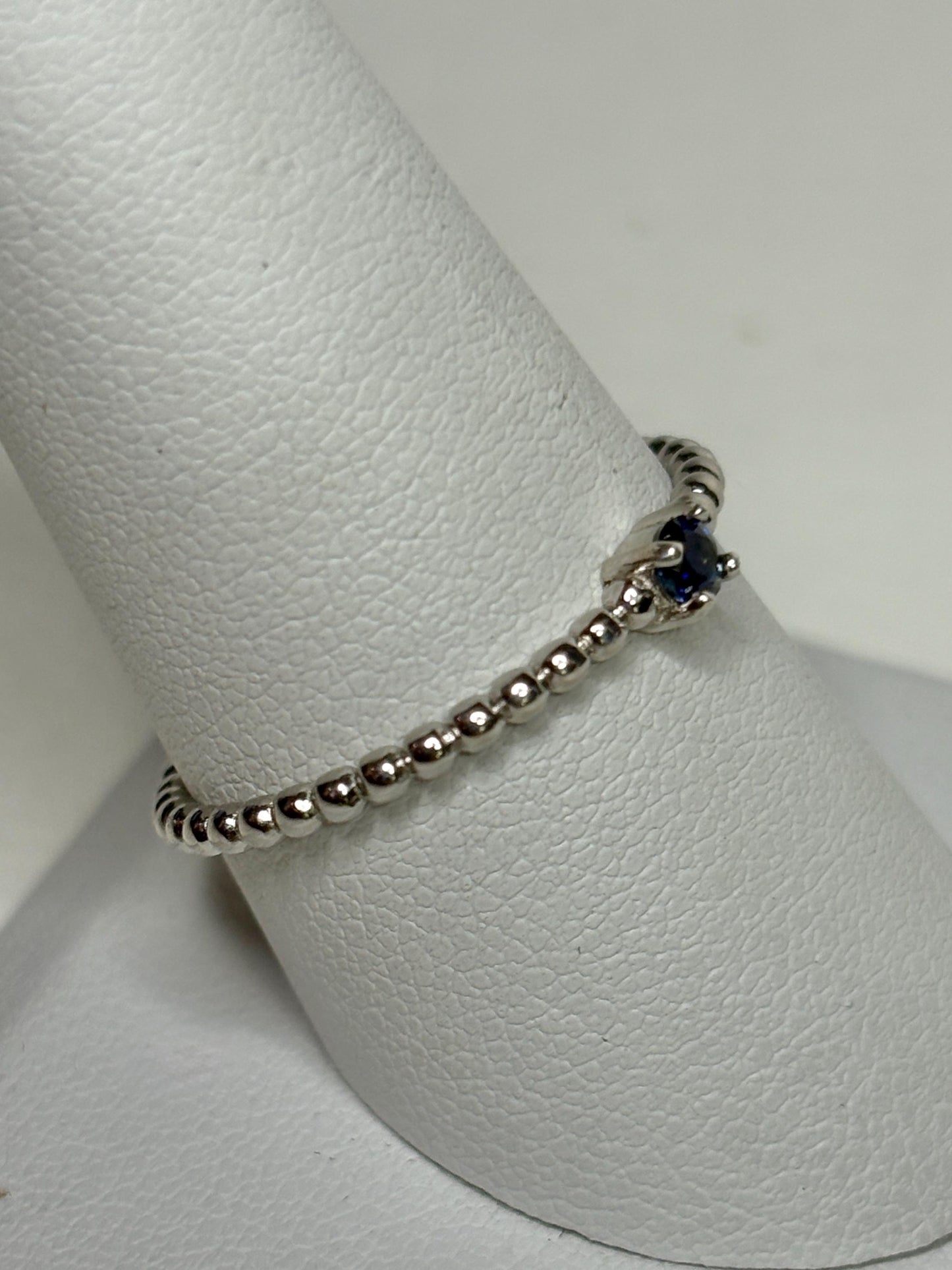Natural Blue Sapphire Beaded Band Ring Sterling Silver size 9 - NewLifeJewelryVault