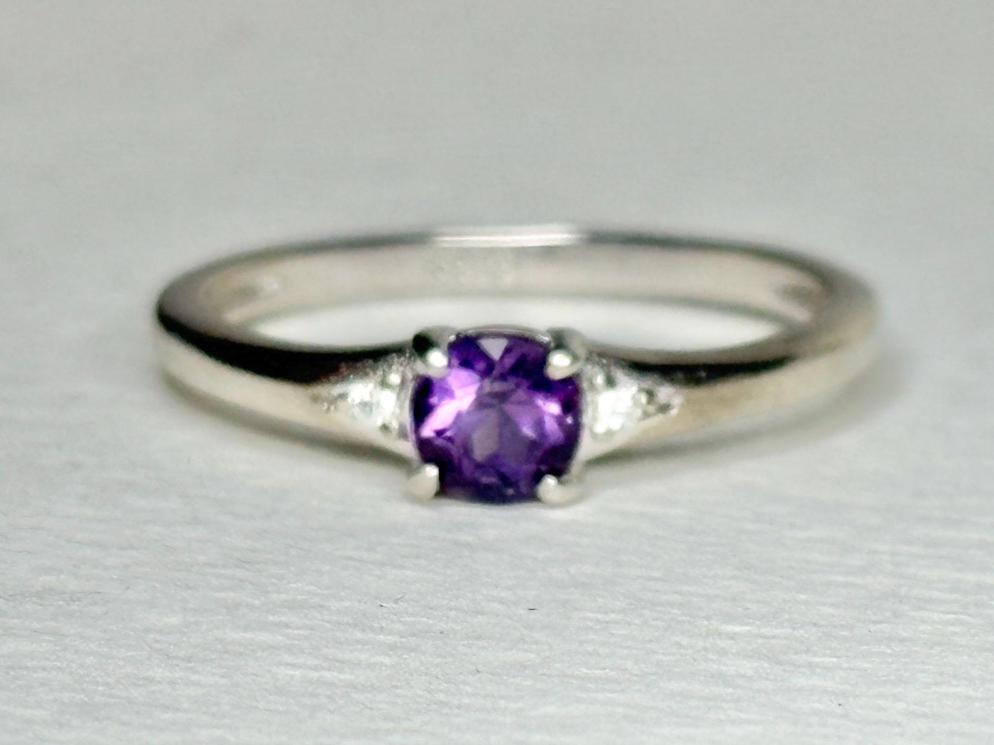 Amethyst and Diamond Ring from Four Peaks Arizona in Sterling Silver COA size 8 - NewLifeJewelryVault