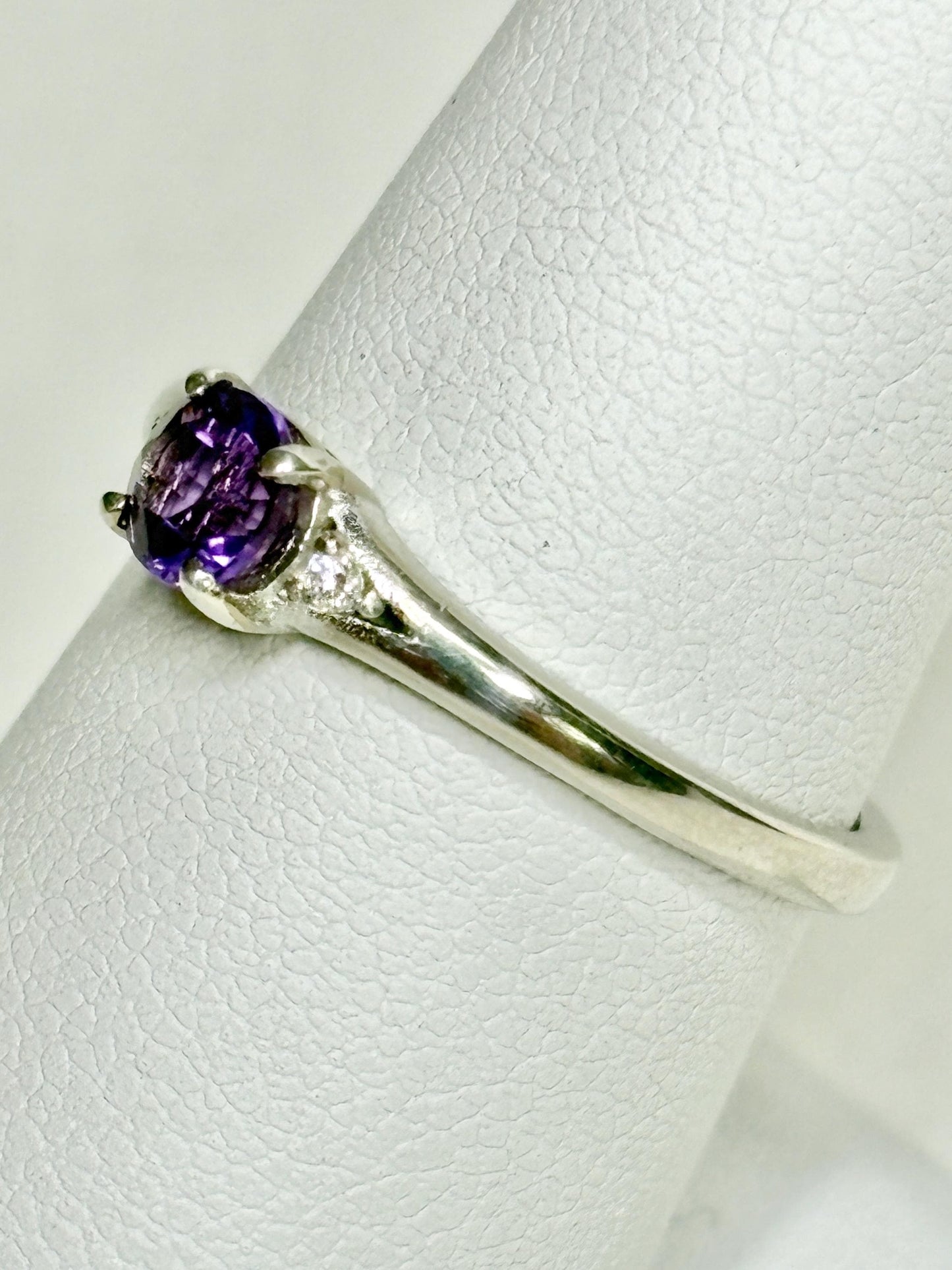 Amethyst and Diamond Ring from Four Peaks Arizona in Sterling Silver COA size 8 - NewLifeJewelryVault