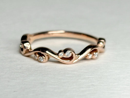 Diamond Bezel Set Swirl Band Ring Solid 14k Rose Gold size 7 - NewLifeJewelryVault