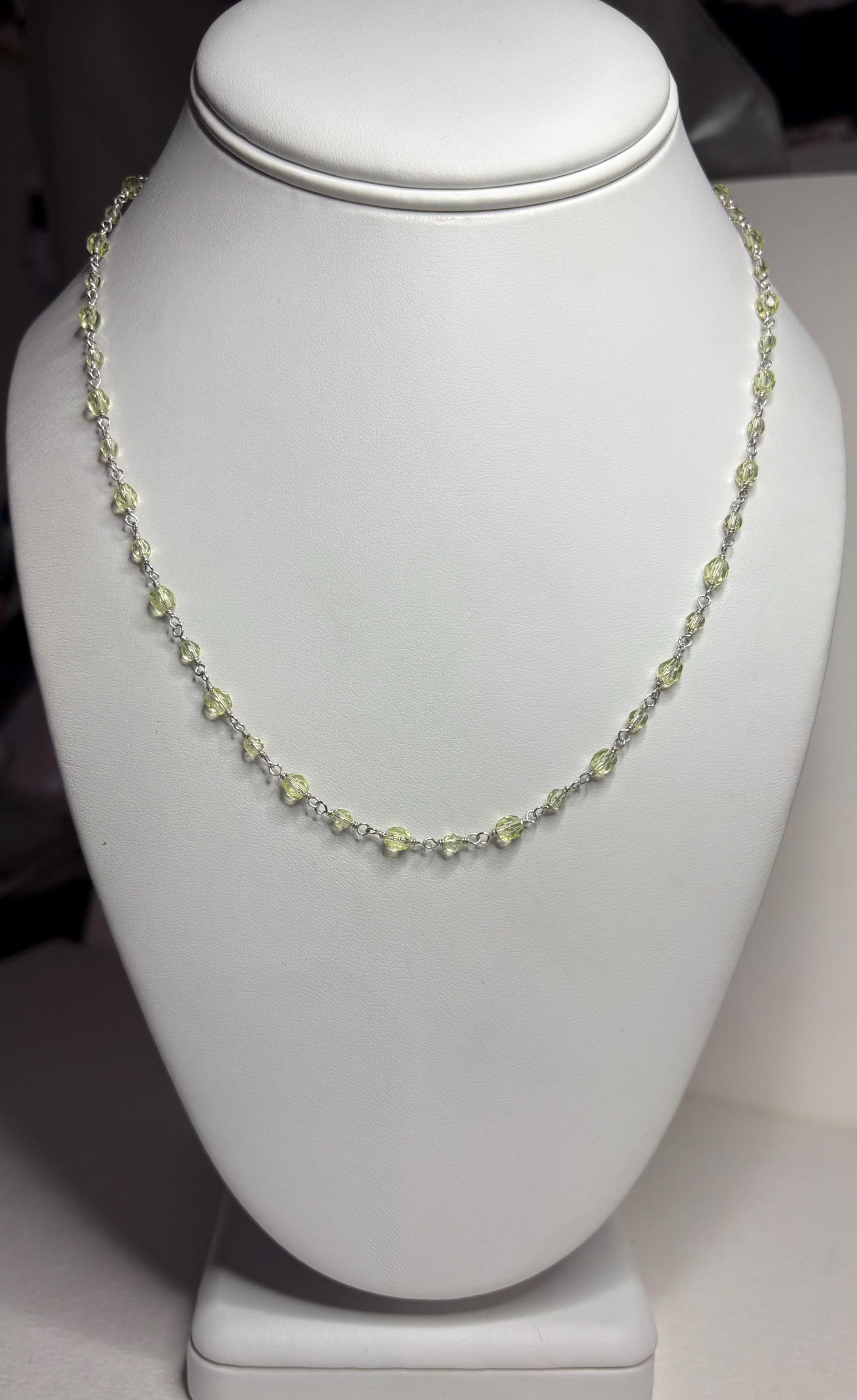 New Old Stock Uranium UV Reactive Glass Beaded Necklace Sterling Silver 18" - NewLifeJewelryVault