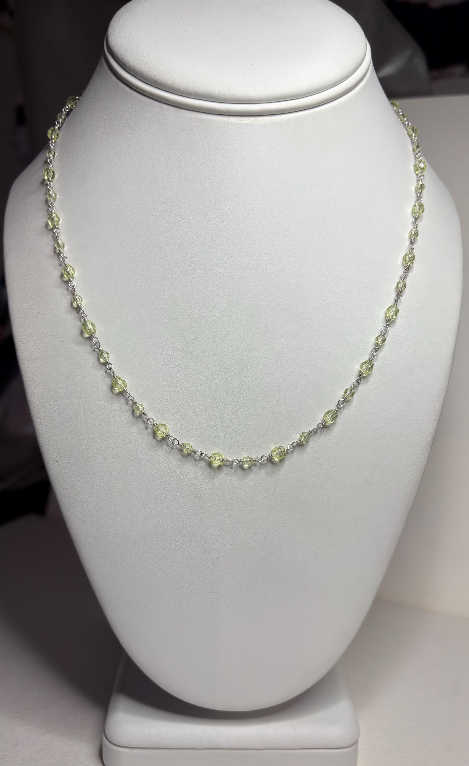 New Old Stock Uranium UV Reactive Glass Beaded Necklace Sterling Silver 18" - NewLifeJewelryVault