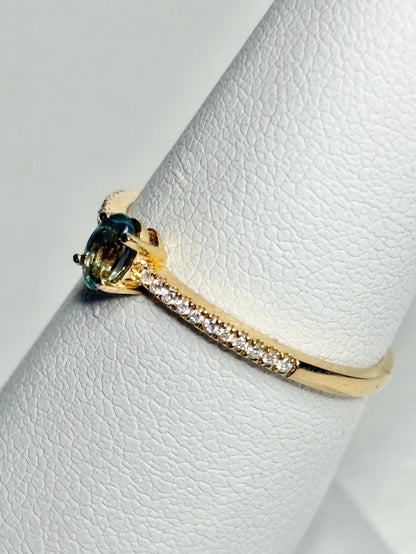 Natural Alexandrite and Diamond THIN Band Ring Solid 18k Gold size 6.5 - NewLifeJewelryVault
