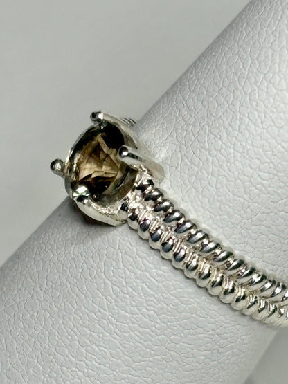 Bi-Color Dichroic Green Oregon Sunstone Braided Band Ring in Sterling Silver size 7 - NewLifeJewelryVault
