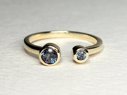 Lab Grown Alexandrite Chrysoberyl Bezel Set Open Stackable Ring Solid 10k size 7.5 - NewLifeJewelryVault