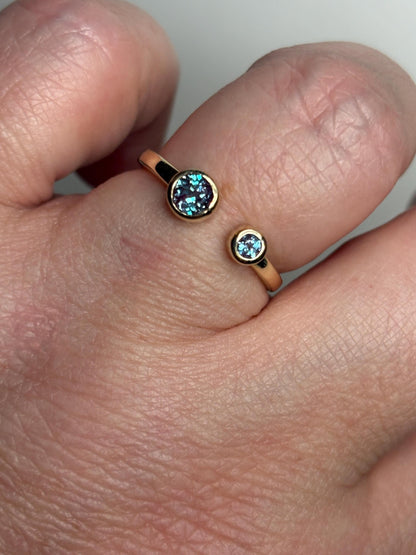 Lab Grown Alexandrite Chrysoberyl Bezel Set Open Stackable Ring Solid 10k size 7.5 - NewLifeJewelryVault