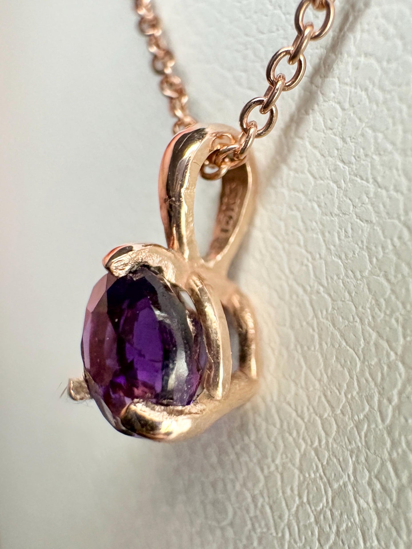 Arizona Amethyst Four Peaks Solitaire Pendant Necklace in Solid 14k Rose Gold 18" - NewLifeJewelryVault