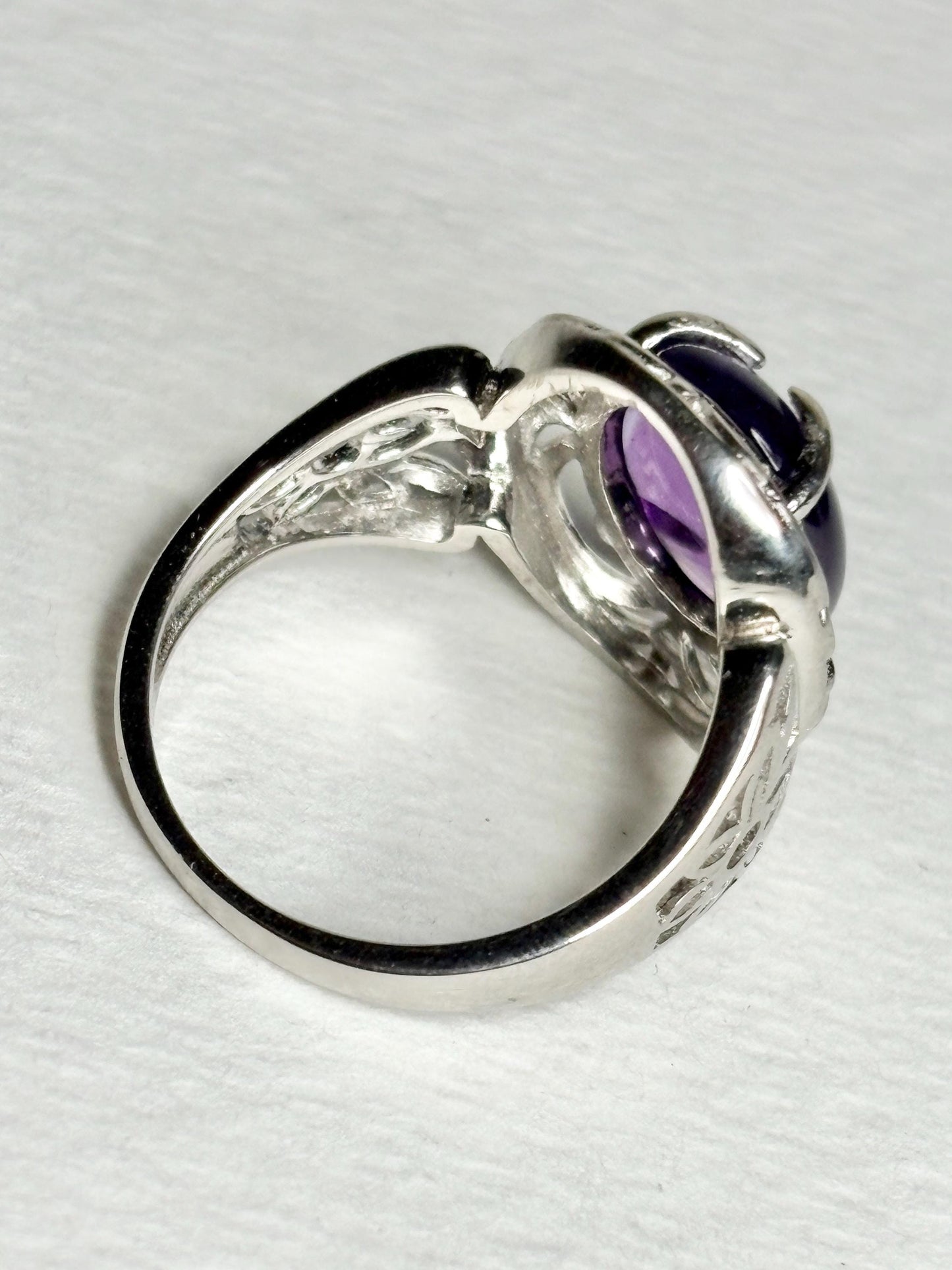 Amethyst Arizona Four Peaks Cabochon Unique Floral Ring Sterling Silver size 7 - NewLifeJewelryVault