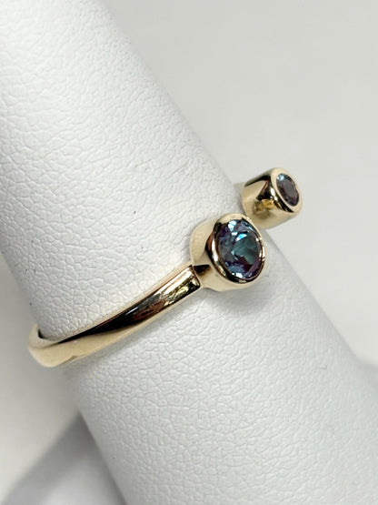 Lab Grown Alexandrite Chrysoberyl Bezel Set Open Stackable Ring Solid 10k size 7.5 - NewLifeJewelryVault