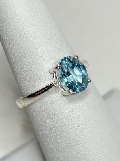Sky Blue Topaz and Natural Diamond Ring Sterling Silver size 7 - NewLifeJewelryVault