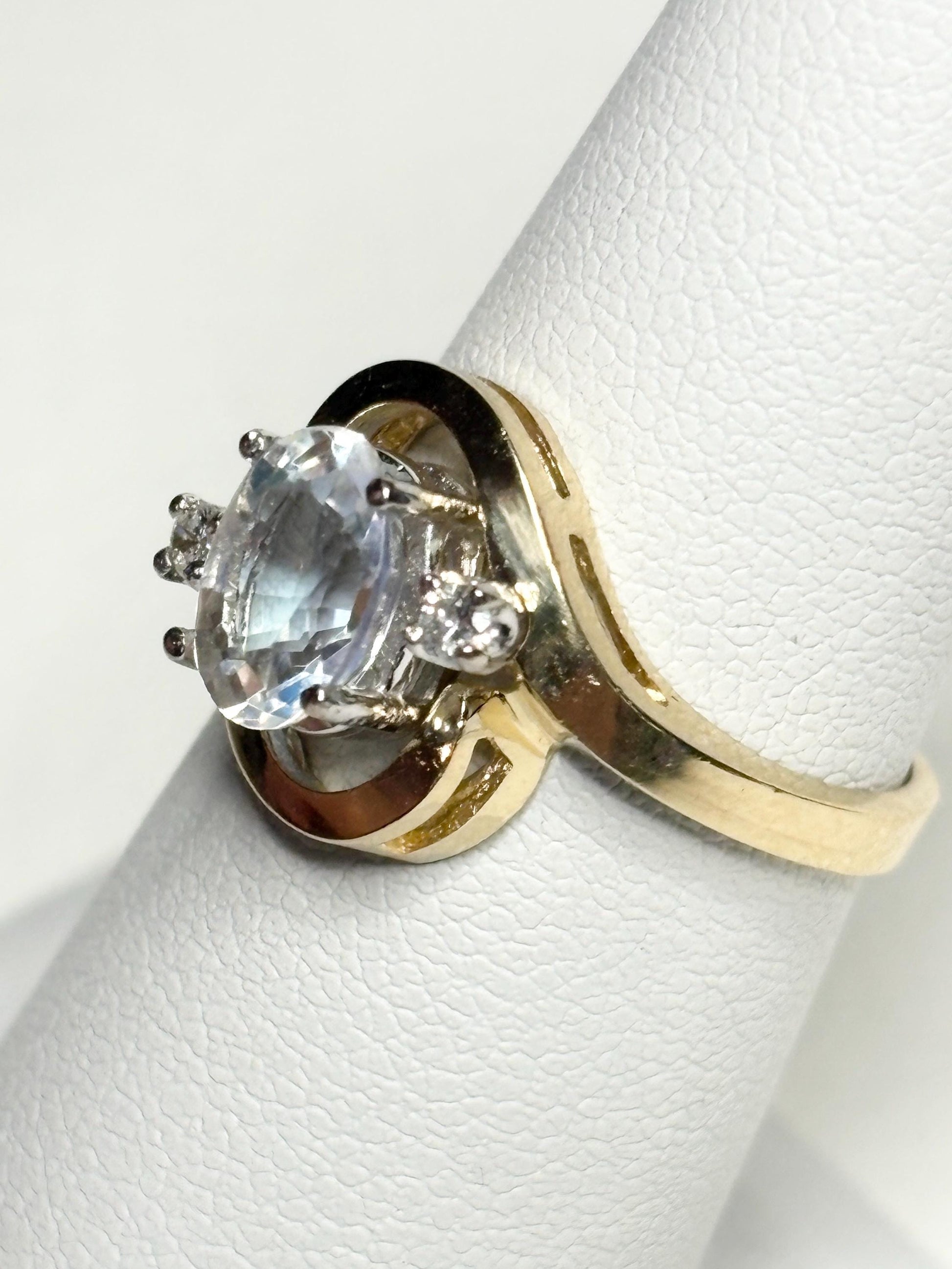 Madagascar Rainbow Moonstone and Diamond Ring Solid 14k Gold size 6.25 - NewLifeJewelryVault