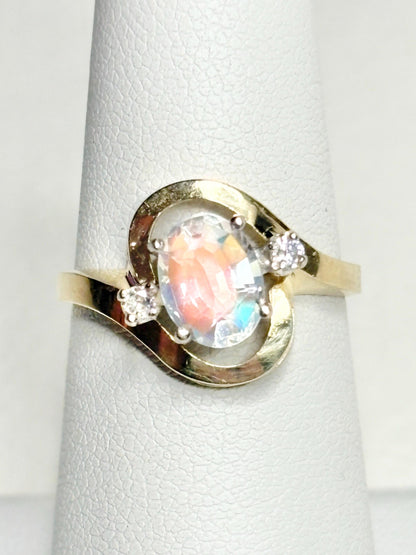 Madagascar Rainbow Moonstone and Diamond Ring Solid 14k Gold size 6.25 - NewLifeJewelryVault