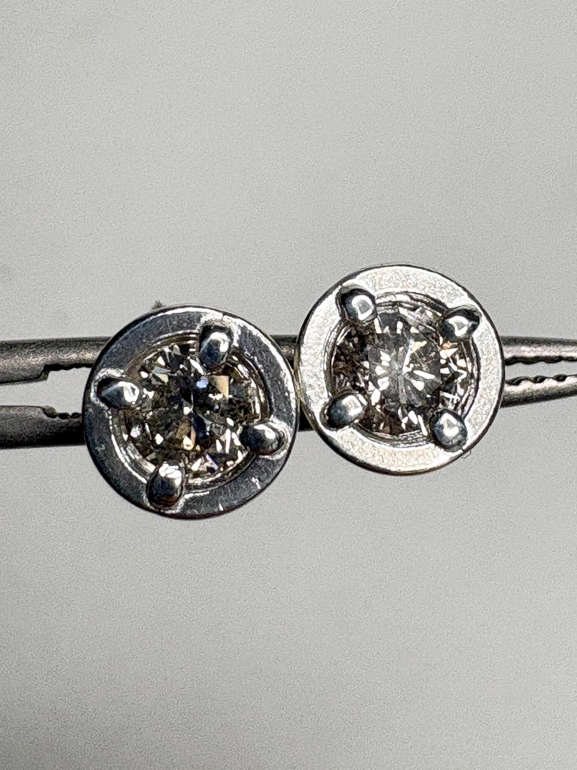 Natural Champagne Diamond Stud Earrings in Sterling Silver .70ctw - NewLifeJewelryVault