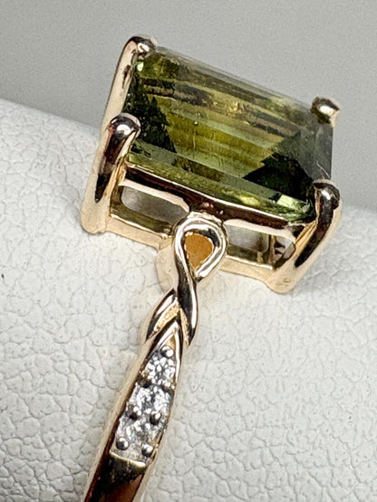 Moldavite Solitaire Emerald Cut Ring Solid 9k Gold size 7 - NewLifeJewelryVault