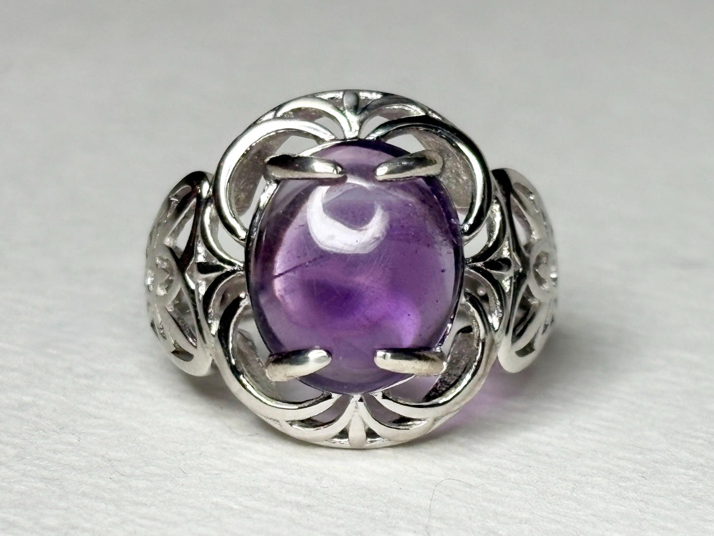 Amethyst Arizona Four Peaks Cabochon Unique Floral Ring Sterling Silver size 7 - NewLifeJewelryVault