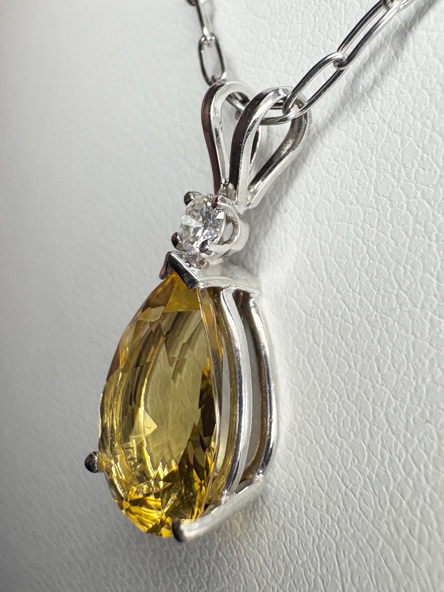 Heliodor Yellow Beryl and Diamond Pear shaped Pendant Necklace Solid 14k White Gold 16" - NewLifeJewelryVault